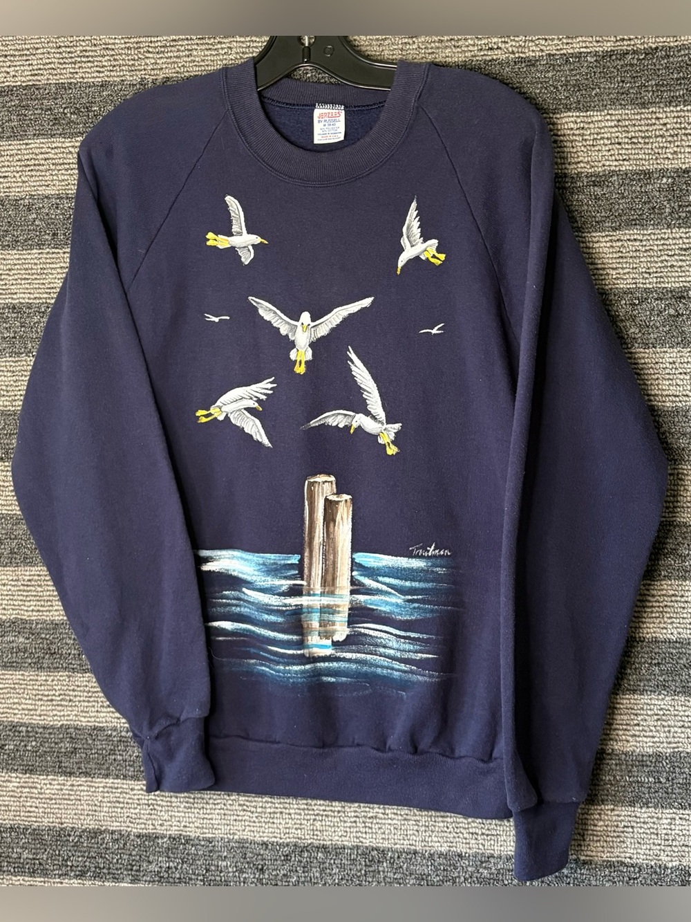 Vintage 80’s Jerzees Navy Blue Graphic Seagulls Pier Crewneck Sweatshirt Small